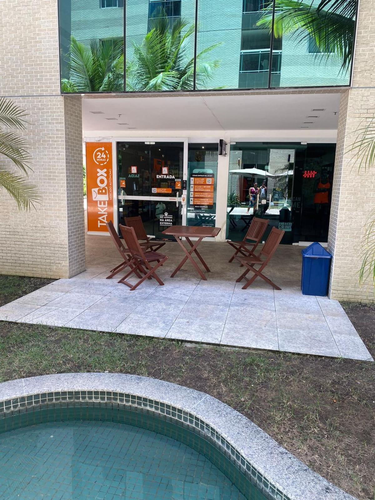 Aconchegante Em Beira-mar - Piscina, Ar Condicionado, Garagem, Churrasqueira, Otima Localizacao Apartamento