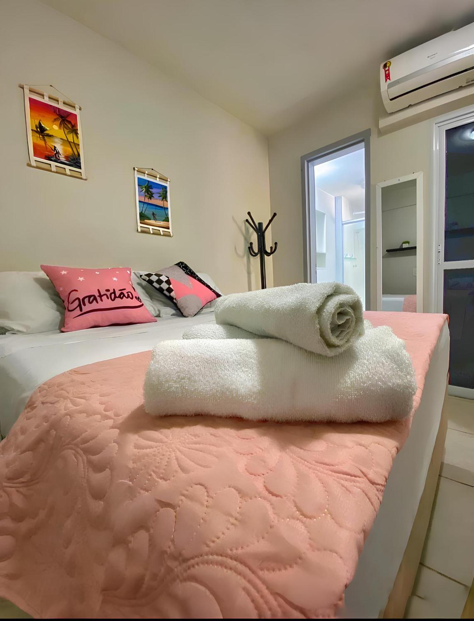 Apartamento Aconchegante Em Beira-mar - Piscina, Ar Condicionado, Garagem, Churrasqueira, Otima Localizacao